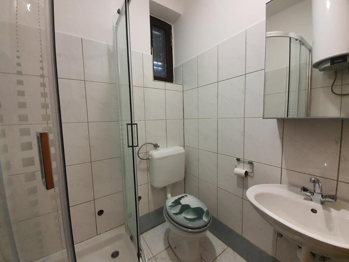 Apartmani Bellevue Вир Экстерьер фото